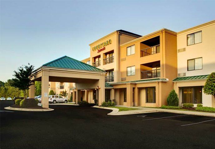 Courtyard Greenville Exterior photo